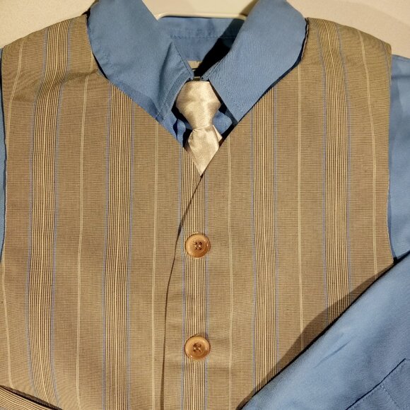 Boys 4 piece set  Size 4  Shirt  Vest  Tie  Dress Pants   Gray Pattern  Blue NWT - Picture 4 of 11